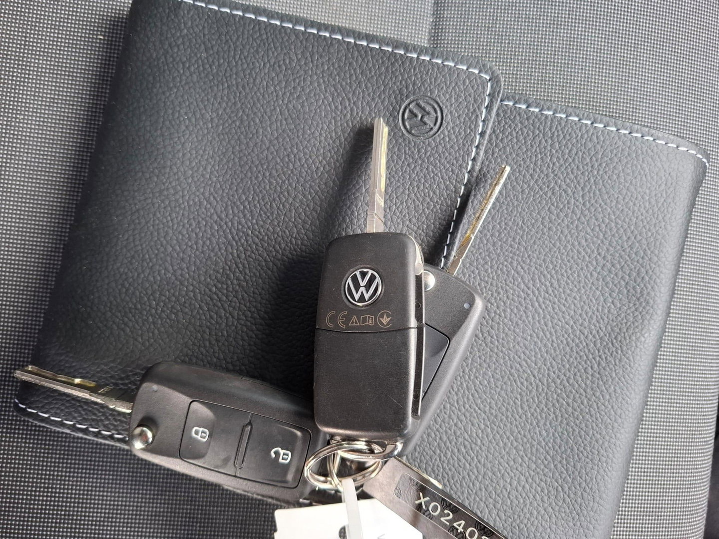 Volkswagen Transporter 2.0 TDI L1H1 Highline AIRCO / TREKHAAK / 3 ZITS / EURO 6 / N.A.P