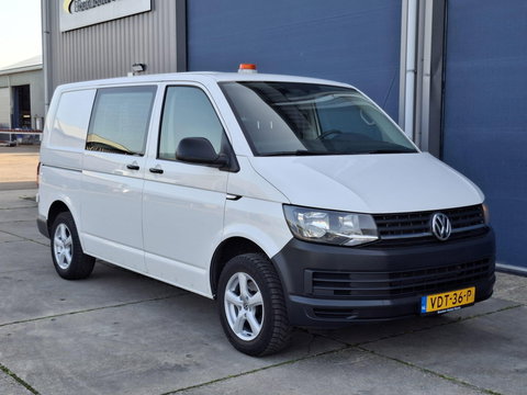 Volkswagen Transporter 2.0 TDI L1H1 Highline AIRCO / TREKHAAK / 3 ZITS / EURO 6 / N.A.P