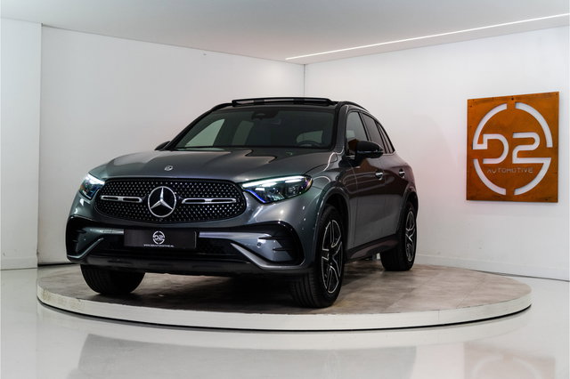 Mercedes-Benz GLC - 300e 4MATIC AMG 313PK | Pano | Burmester | Memory | Sfeer | Trekhaak | 12 MND Garantie