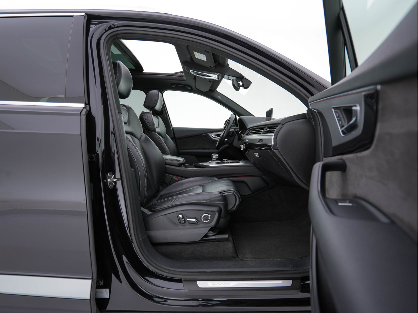 Audi Q7 3.0 TDI e-tron quattro Sport Aut. *PANO | HEAD-UP | LEATHER | MEMORY-PACK | FULL-LED | BOSE-SOUND | ADAPTIVE-CRUISE | DIGI-COCKPIT | HEATED-COMFORTSEATS | CAMERA | AMBIENT-LIGHT | NAVI-FULLMAP |  ECC | PDC | 21''ALU*