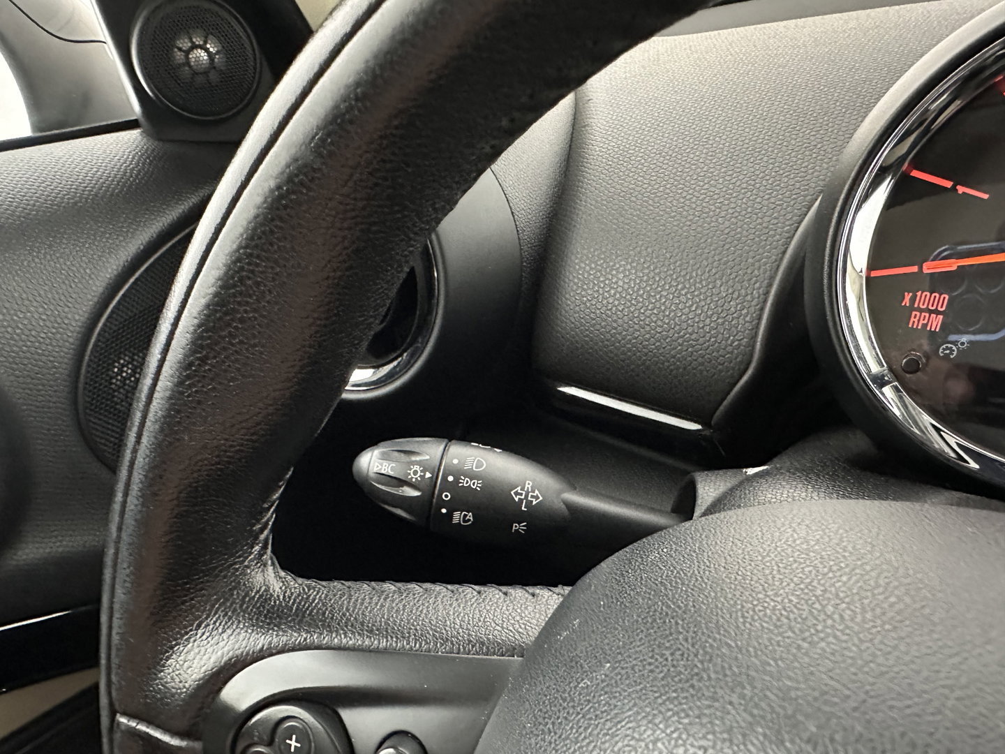 MINI Countryman 2.0 Cooper SD Knockout Edition *LEATHER | XENON | HARMAN/KARDON | HEATED-COMFORTSEATS | NAVI-FULLMAP |  NAVI-FULLMAP | ECC | CRUISE | 17''ALU*