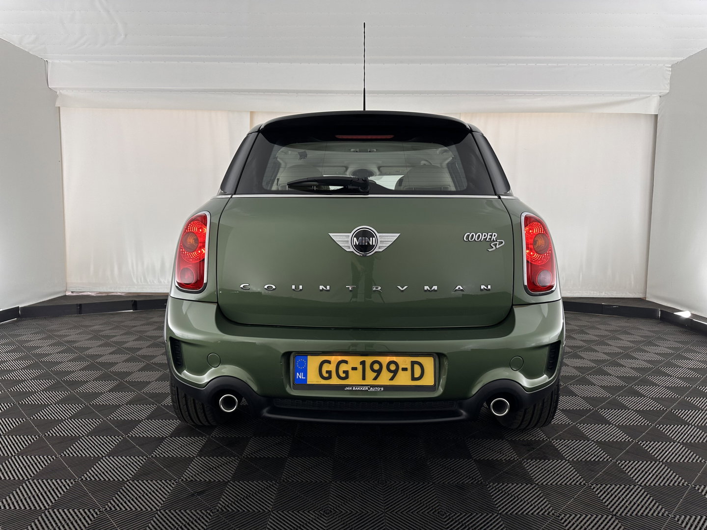 MINI Countryman 2.0 Cooper SD Knockout Edition *LEATHER | XENON | HARMAN/KARDON | HEATED-COMFORTSEATS | NAVI-FULLMAP |  NAVI-FULLMAP | ECC | CRUISE | 17''ALU*