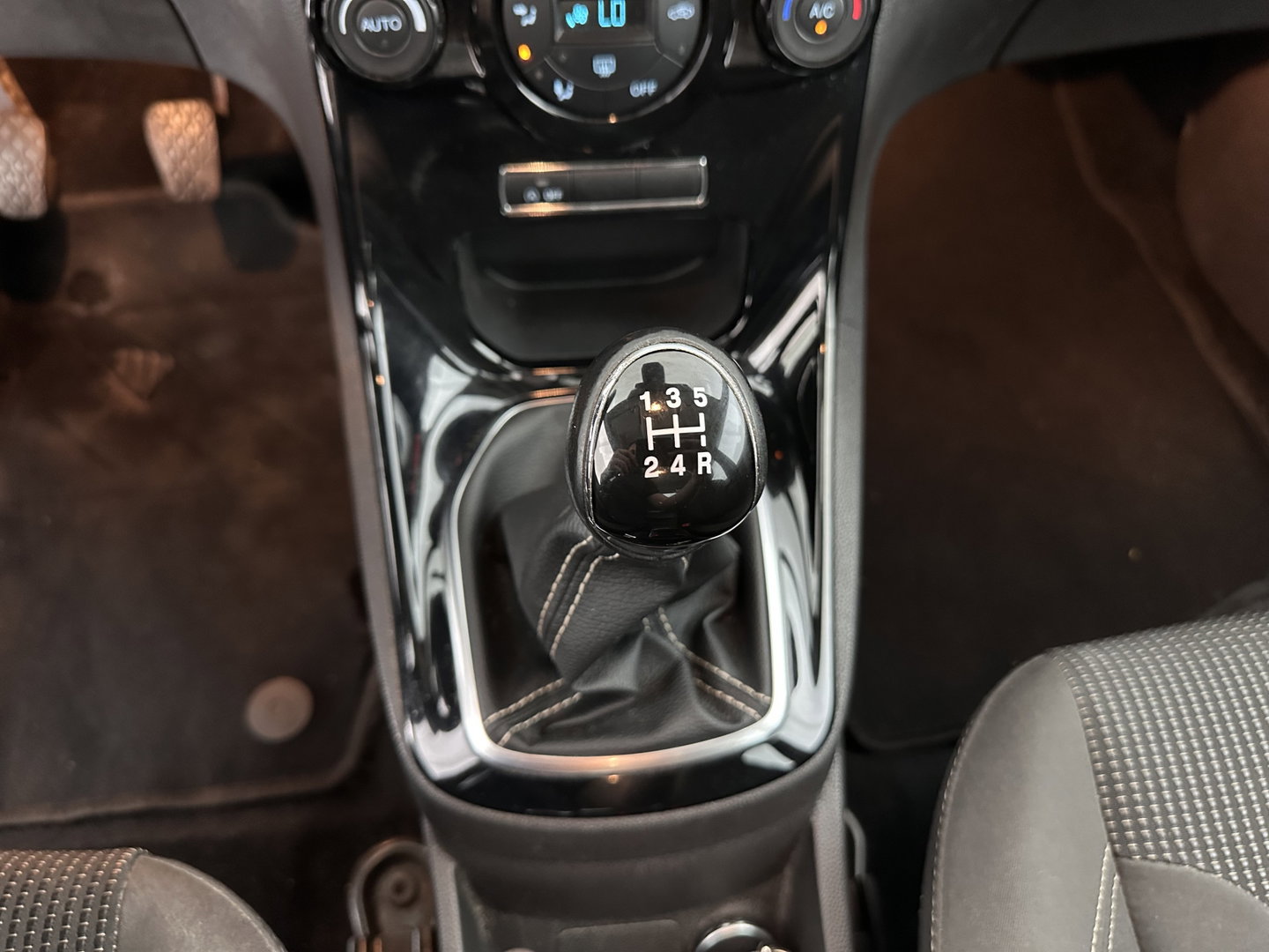 Ford Fiesta 1.5 TDCi Titanium Lease *NAVI-FULLMAP | COMFORT-SEATS | ECC | PDC | CRUISE*