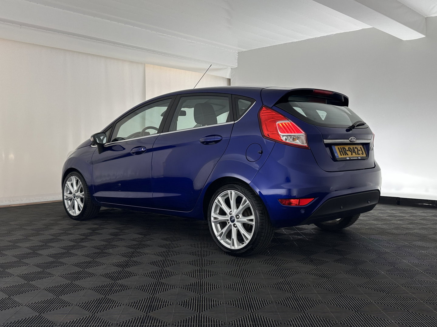 Ford Fiesta 1.5 TDCi Titanium Lease *NAVI-FULLMAP | COMFORT-SEATS | ECC | PDC | CRUISE*