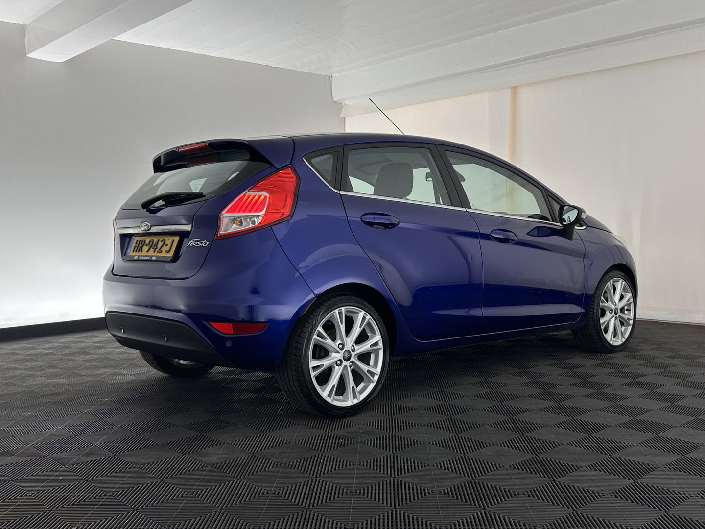 Ford Fiesta 1.5 TDCi Titanium Lease *NAVI-FULLMAP | COMFORT-SEATS | ECC | PDC | CRUISE*