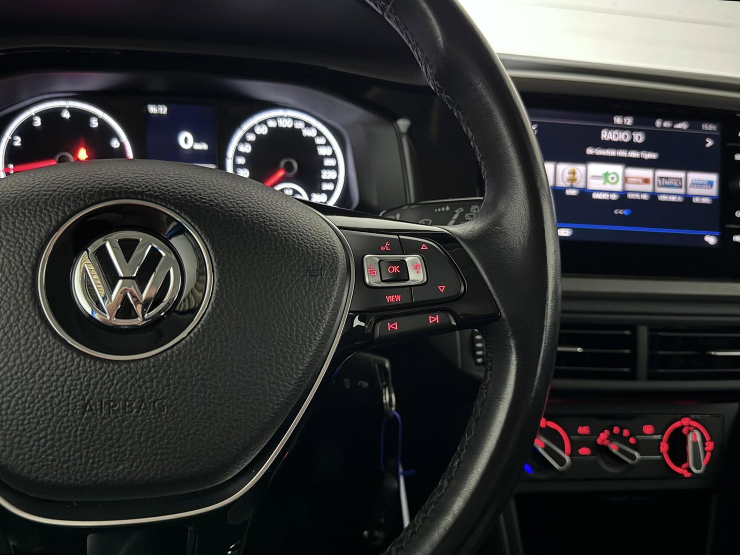 Volkswagen Polo 1.0 TSI Beats ACC Carplay NAP Trekh Navi