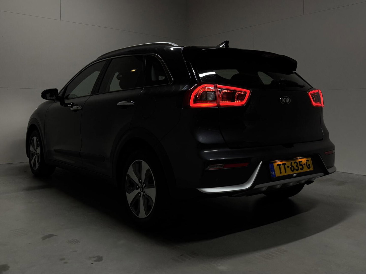 Kia Niro 1.6 GDi Hybrid DynamicLine Carplay Camera PDC NAP