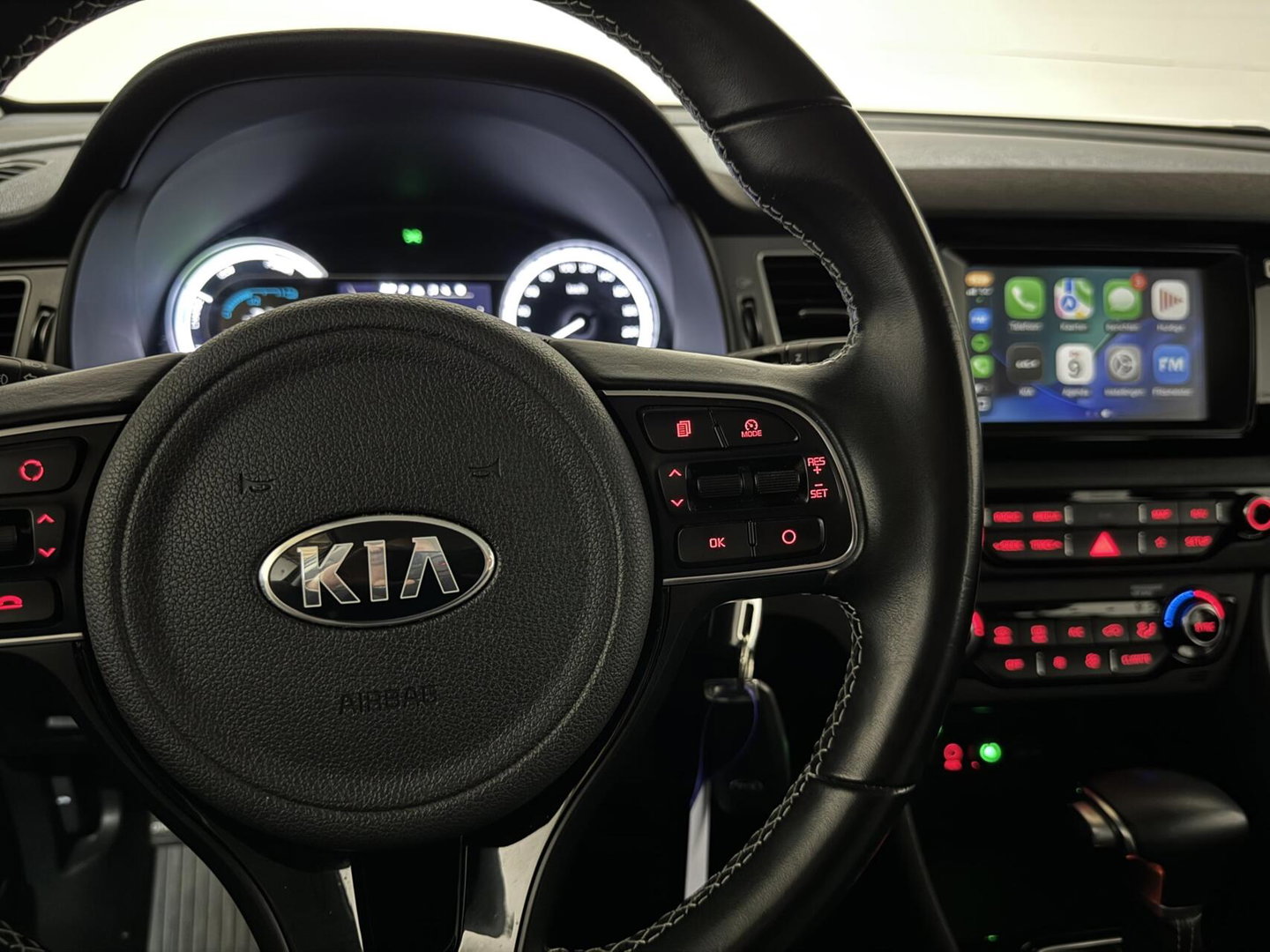 Kia Niro 1.6 GDi Hybrid DynamicLine Carplay Camera PDC NAP