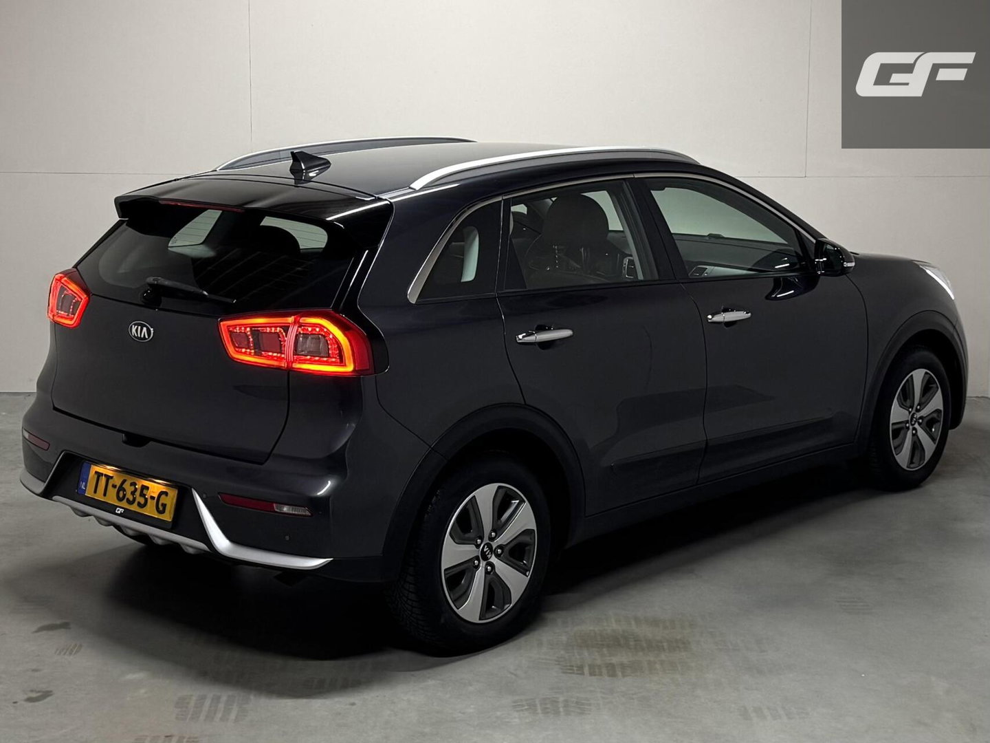 Kia Niro 1.6 GDi Hybrid DynamicLine Carplay Camera PDC NAP