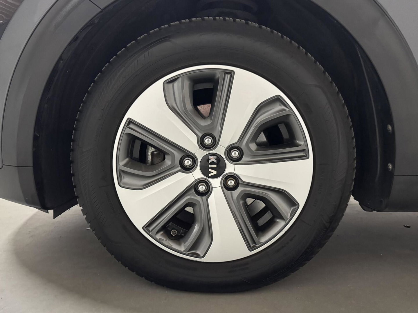 Kia Niro 1.6 GDi Hybrid DynamicLine Carplay Camera PDC NAP