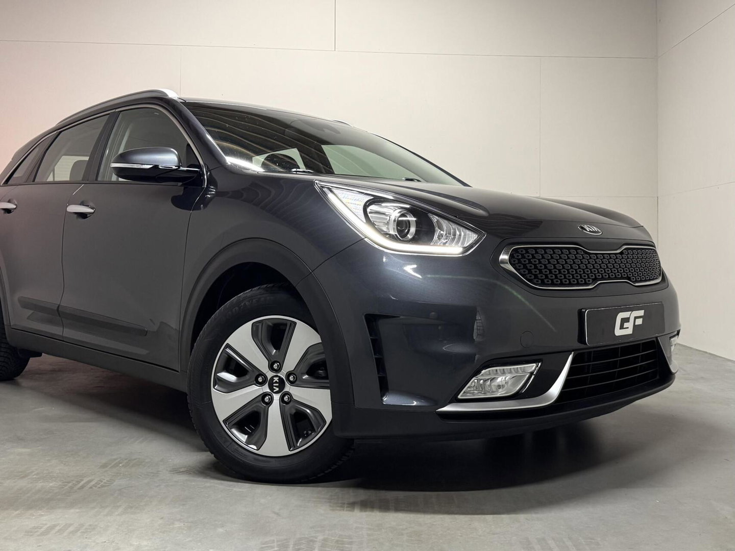 Kia Niro 1.6 GDi Hybrid DynamicLine Carplay Camera PDC NAP