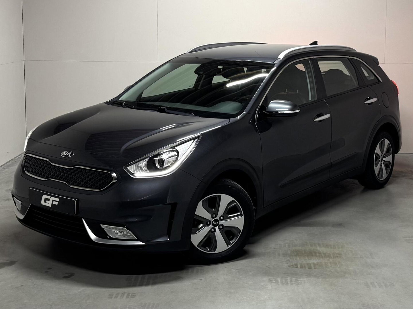 Kia Niro 1.6 GDi Hybrid DynamicLine Carplay Camera PDC NAP