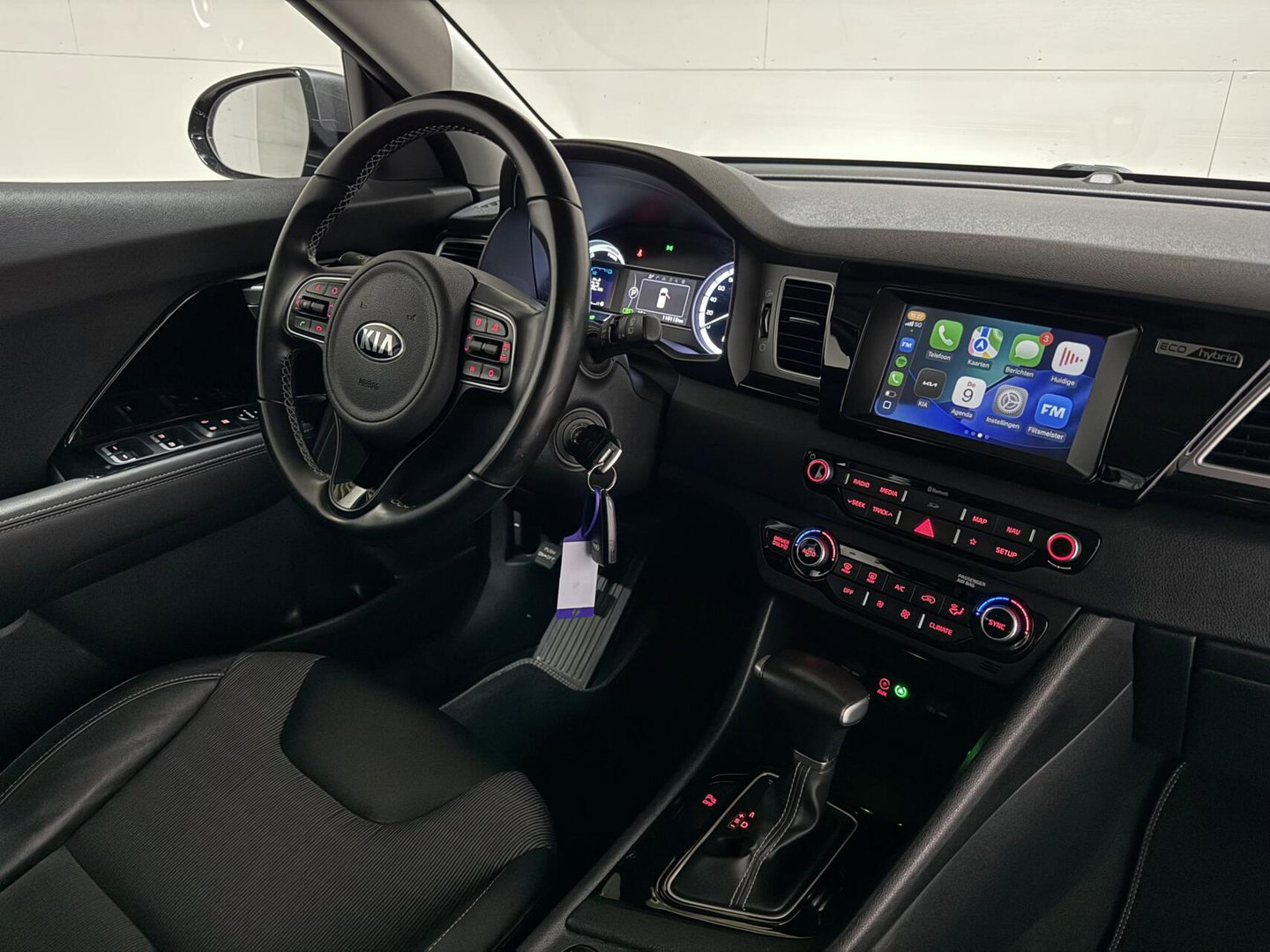 Kia Niro 1.6 GDi Hybrid DynamicLine Carplay Camera PDC NAP