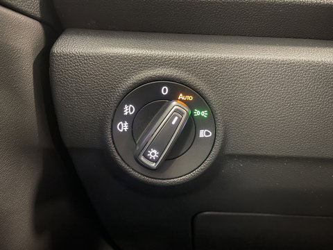 Volkswagen T-Roc Cabrio 1.5 TSI R-Line | Cruise Control | Stoelverwarming | Stuurwielverwarming | Apple carplay | Android Auto | Lichtmetaal |