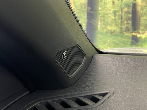 Volkswagen T-Roc Cabrio 1.5 TSI R-Line | Cruise Control | Stoelverwarming | Stuurwielverwarming | Apple carplay | Android Auto | Lichtmetaal |