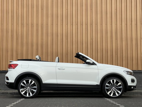 Volkswagen T-Roc Cabrio 1.5 TSI R-Line | Cruise Control | Stoelverwarming | Stuurwielverwarming | Apple carplay | Android Auto | Lichtmetaal |
