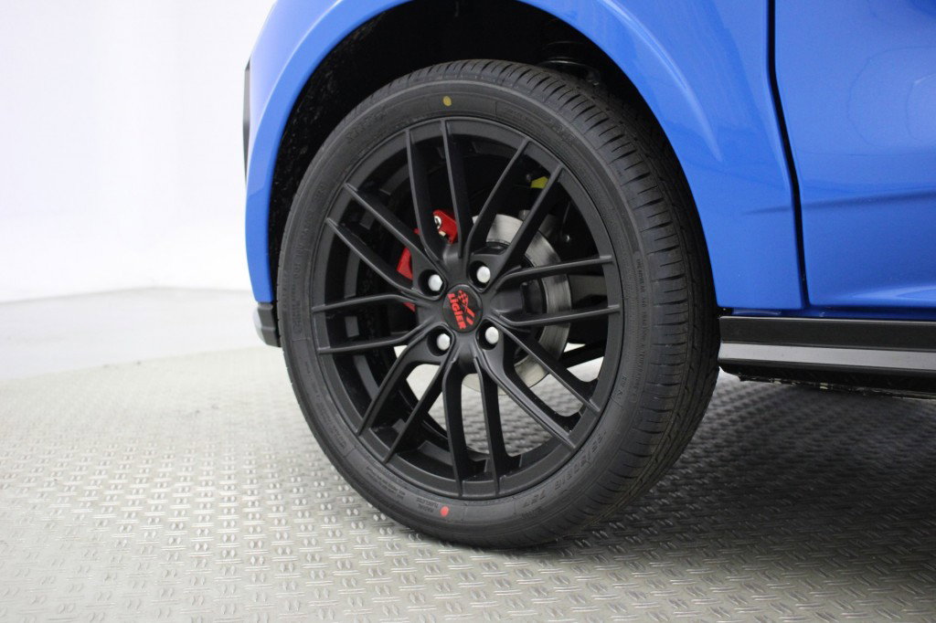 Ligier JS50