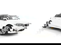 BMW 3 Serie - Touring 330e Plug-In (INCL-BTW) *LEATHER | NAVI-FULLMAP |  DIGI-COCKPIT | FULL-LED | DAB | ECC | PDC | ADAPTIVE-CRUISE | HEATED-SPORSEATS | KEYLESS | PRIVACY-GLASS | KEYLESS | CARPLAY | TOWBAR | 17"ALU*