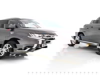 Mitsubishi Outlander - 2.0 Plug-in Hybrid AWD (INCL-BTW)  *MICROFIBRE-LEATHER | NAVI-FULLMAP | KEYLESS | DAB | CAMERA | ECC | CRUISE | CARPLAY | PRIVACY-GLASS | TOWBAR | SHIFT-PADDLES | 16"ALU*