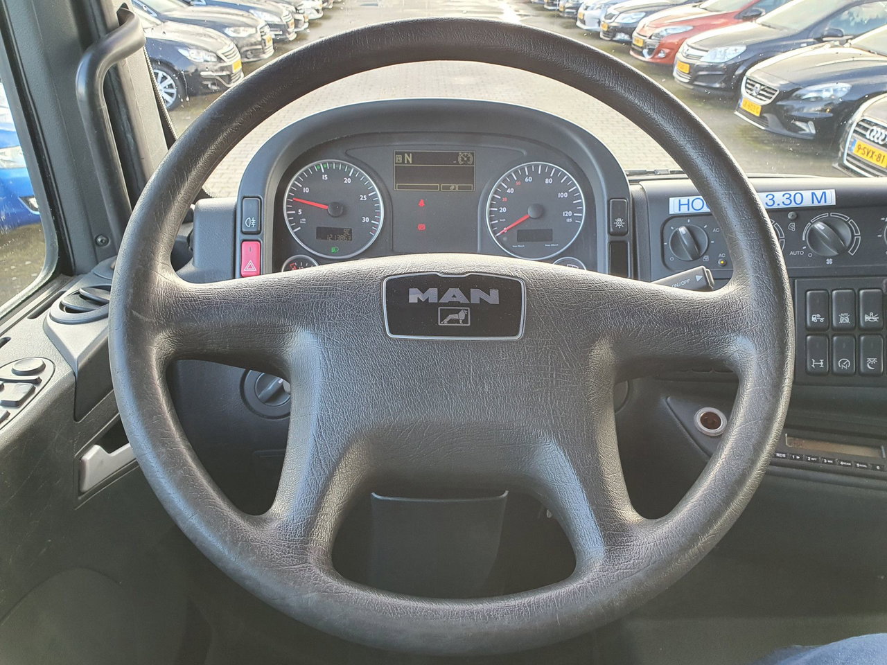 MAN TGL 8.180 (5-pers)