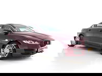 Jaguar XE - 2.0 D Portfolio (INCL-BTW) Aut. *LEATHER | NAVI-FULLMAP | BI-XENON | CAMERA | ECC | COMFORT-SEATS | SHIFT-PADDLES | PDC | JAGUAR-AUDIO | CRUISE | LANE-ASSIST | TOWBAR | 18"ALU*