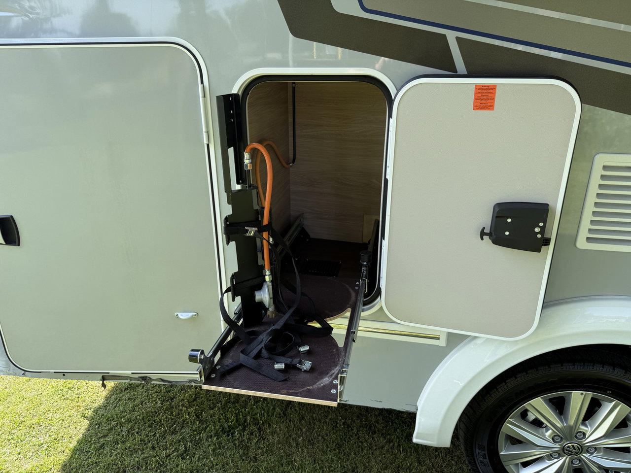 Knaus 640 MEG Van Ti Plus Platinum