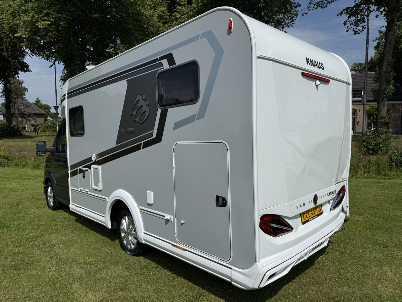 Knaus 640 MEG Van Ti Plus Platinum