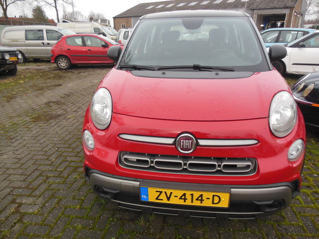 Fiat 500L - 0.9 TwinAir CityCross Staat in De Krim