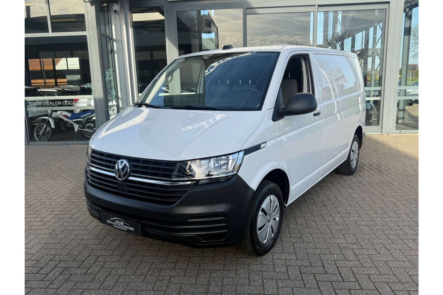 Volkswagen Transporter 2.0 TDI L1H1 BMT COMORT AIRCO 3 ZITPL CARPLAY PDC