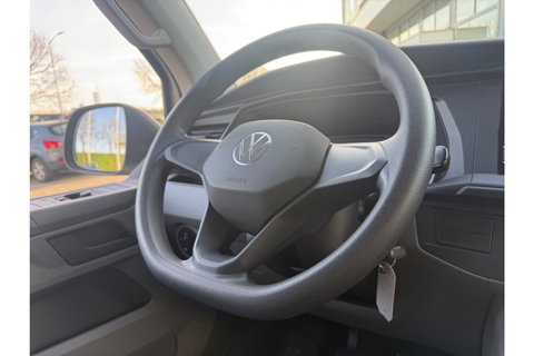 Volkswagen Transporter 2.0 TDI L1H1 BMT COMORT AIRCO 3 ZITPL CARPLAY PDC