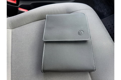 Volkswagen Transporter 2.0 TDI L1H1 BMT COMORT AIRCO 3 ZITPL CARPLAY PDC