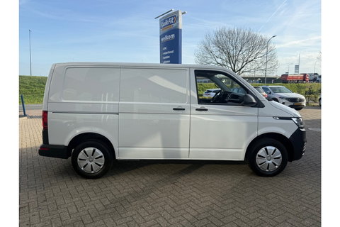 Volkswagen Transporter 2.0 TDI L1H1 BMT COMORT AIRCO 3 ZITPL CARPLAY PDC