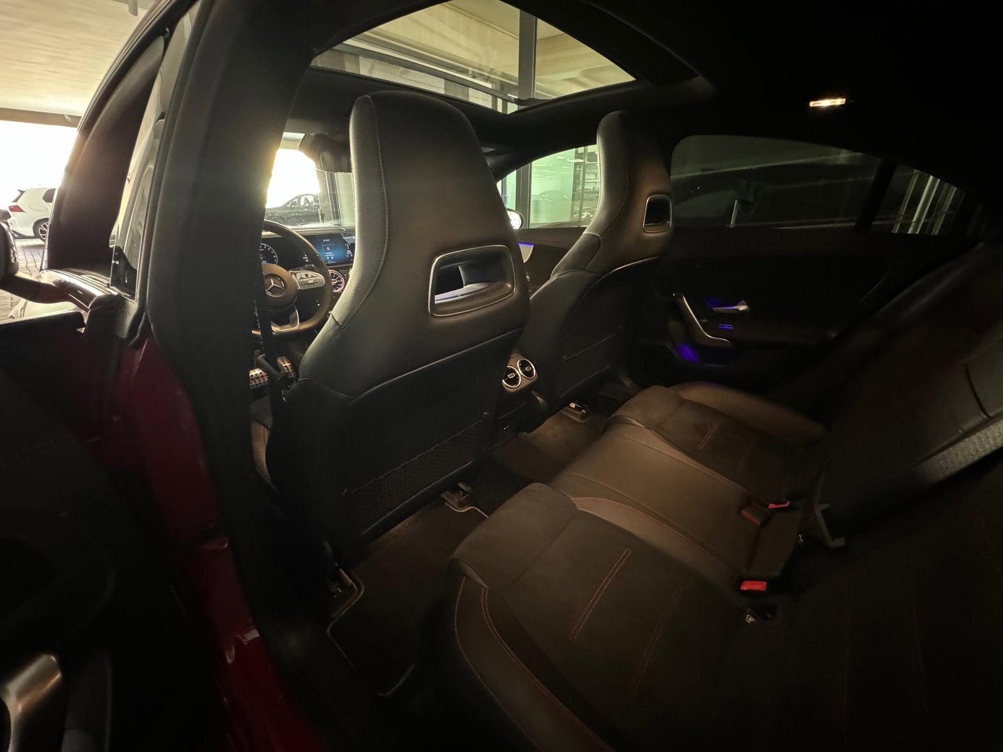 Mercedes-Benz CLA-Klasse 250 e AMG Pano|Memory|Sfeer|NL Auto