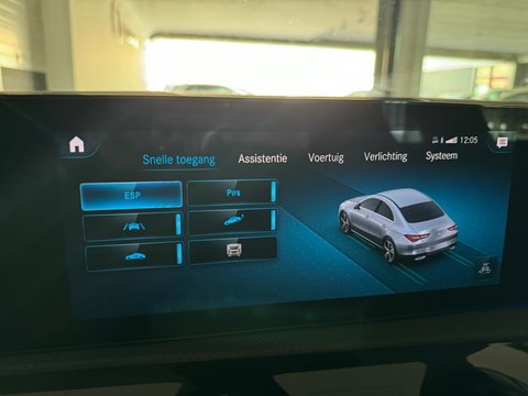 Mercedes-Benz CLA-Klasse 250 e AMG Pano|Memory|Sfeer|NL Auto