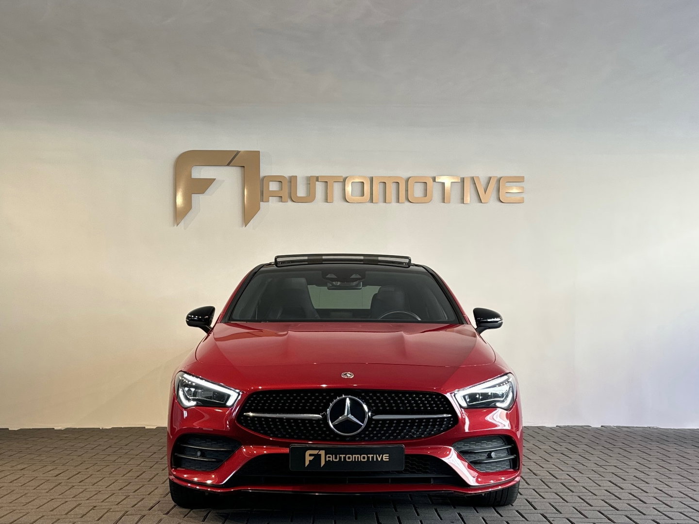 Mercedes-Benz CLA-Klasse 250 e AMG Pano|Memory|Sfeer|NL Auto