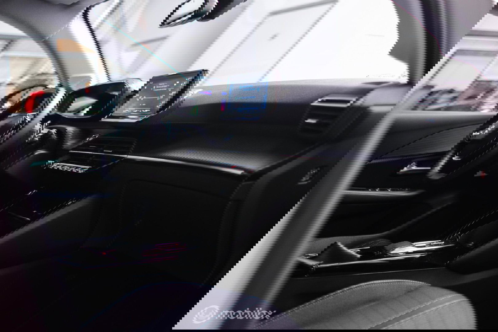 Peugeot 208 1.2 PureTech Allure Automaat | Camera | DAB | NAP NL auto | Rijklaar incl beurt |