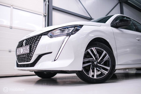 Peugeot 208 1.2 PureTech Allure Automaat | Camera | DAB | NAP NL auto | Rijklaar incl beurt |