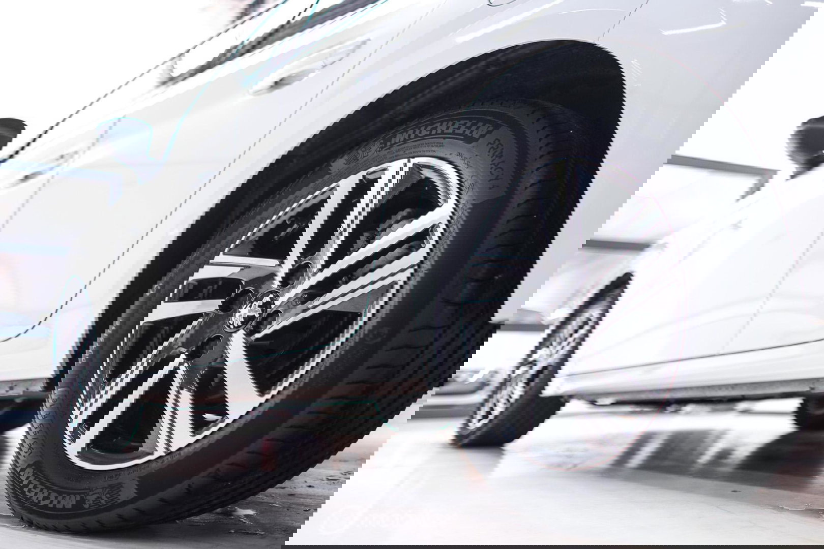 Peugeot 208 1.2 PureTech Allure Automaat | Camera | DAB | NAP NL auto | Rijklaar incl beurt |