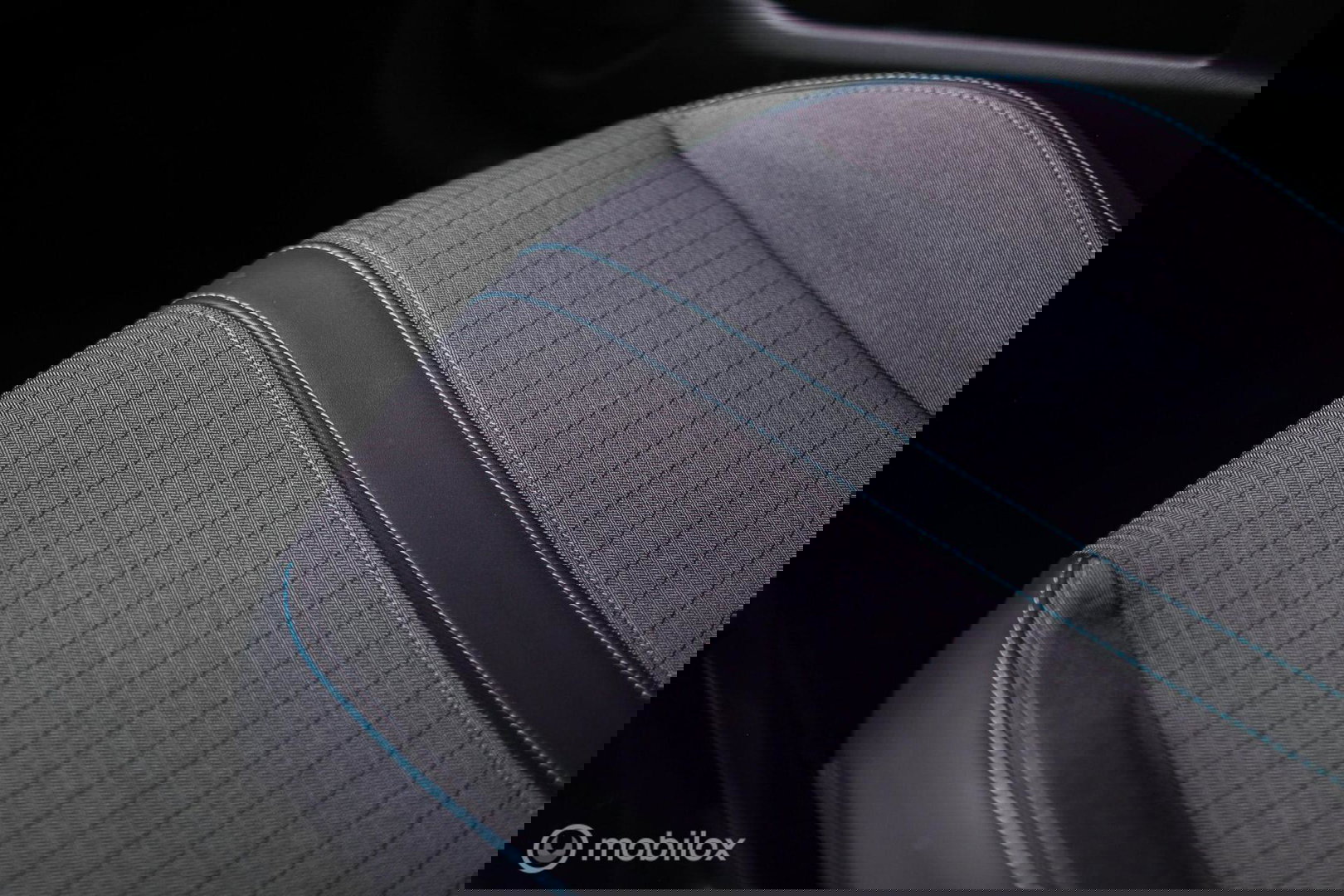 Peugeot 208 1.2 PureTech Allure Automaat | Camera | DAB | NAP NL auto | Rijklaar incl beurt |