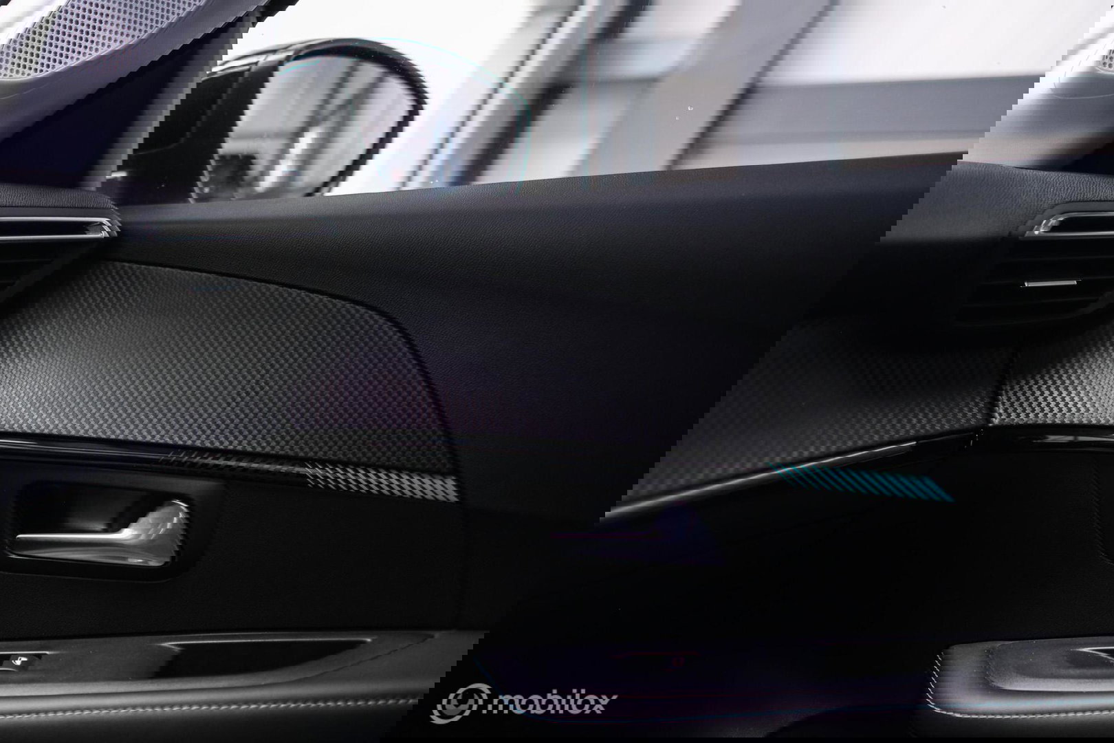 Peugeot 208 1.2 PureTech Allure Automaat | Camera | DAB | NAP NL auto | Rijklaar incl beurt |