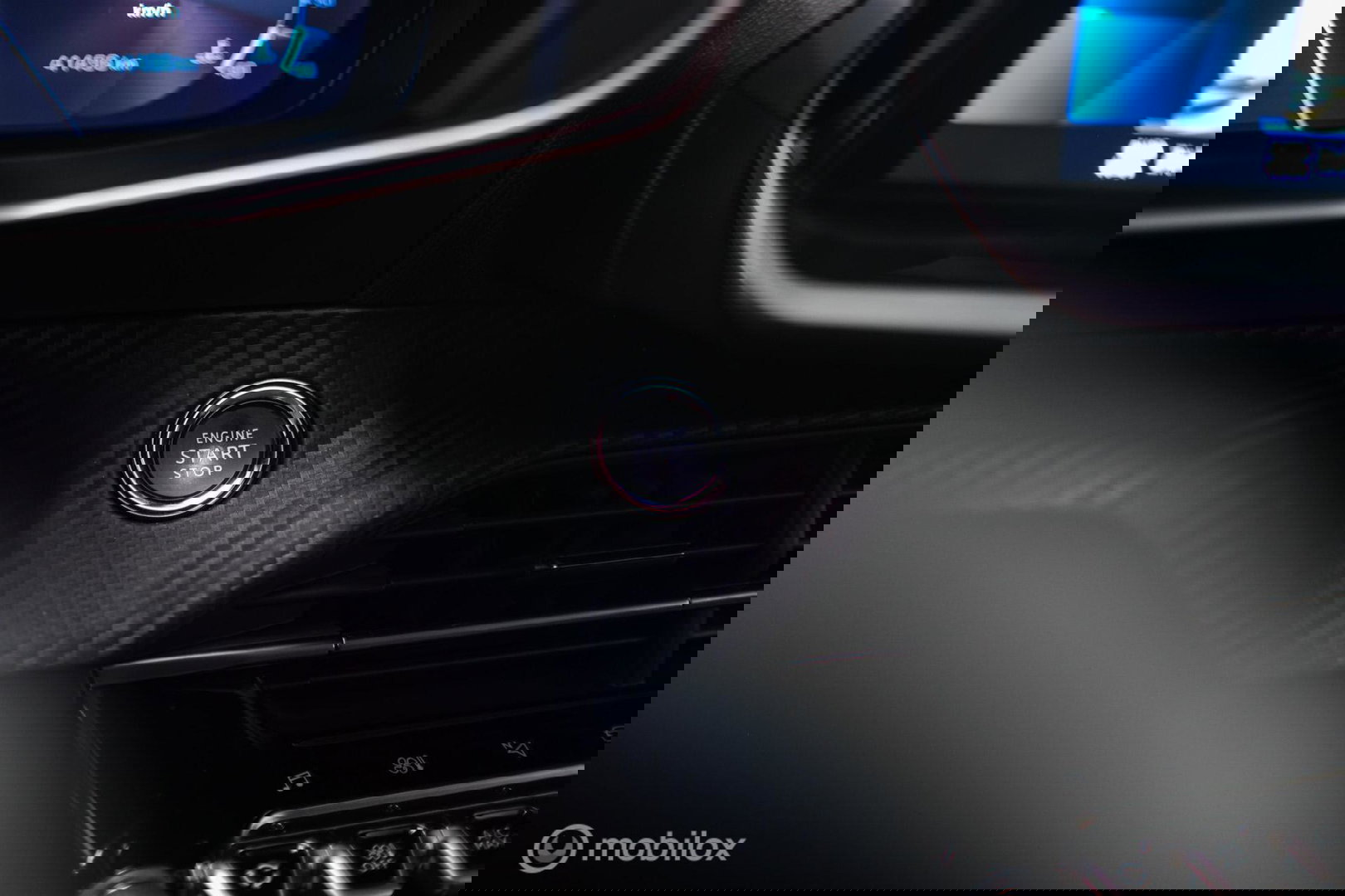 Peugeot 208 1.2 PureTech Allure Automaat | Camera | DAB | NAP NL auto | Rijklaar incl beurt |