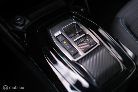 Peugeot 208 1.2 PureTech Allure Automaat | Camera | DAB | NAP NL auto | Rijklaar incl beurt |