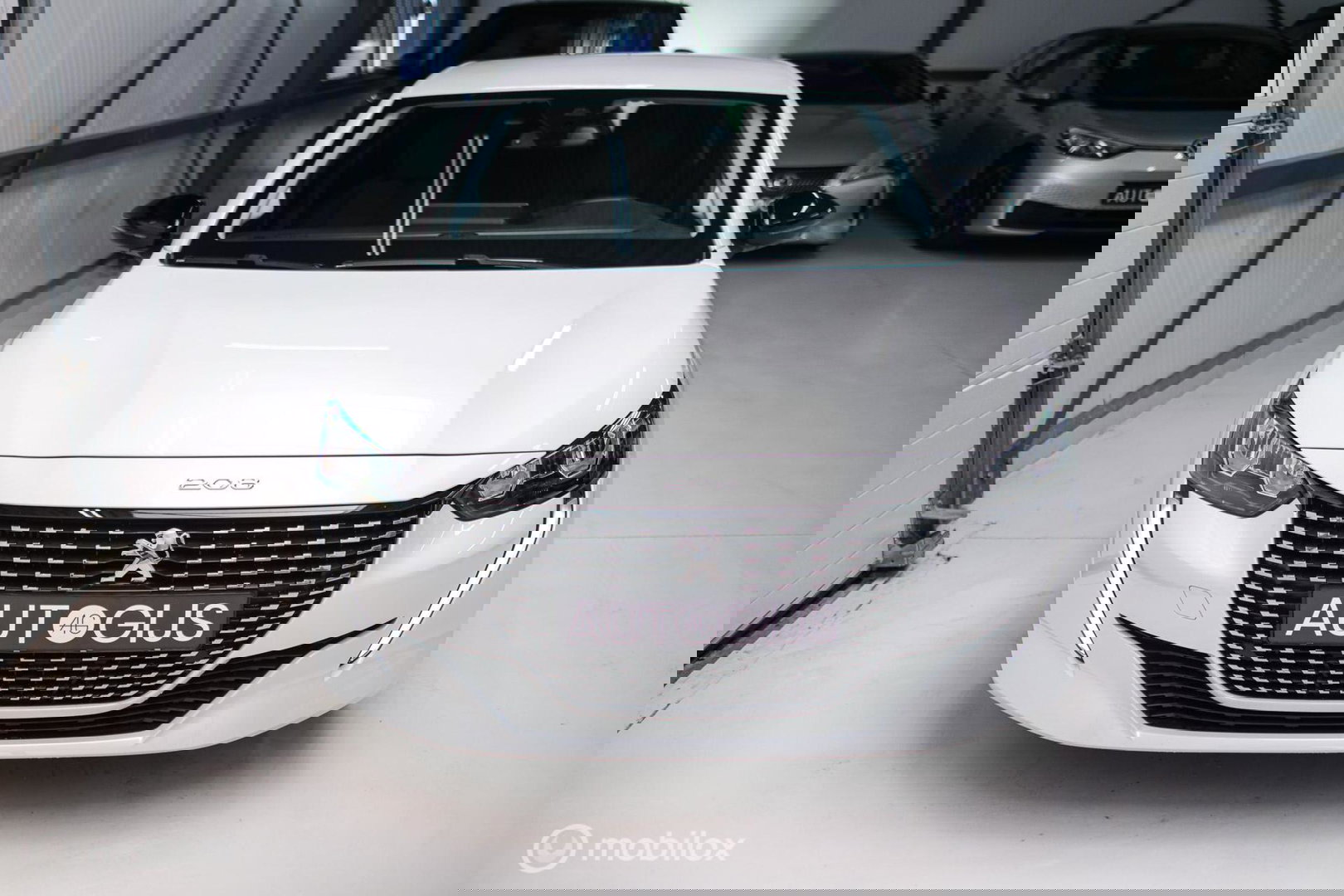 Peugeot 208 1.2 PureTech Allure Automaat | Camera | DAB | NAP NL auto | Rijklaar incl beurt |