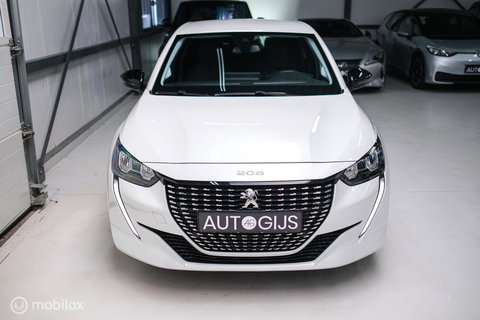 Peugeot 208 1.2 PureTech Allure Automaat | Camera | DAB | NAP NL auto | Rijklaar incl beurt |