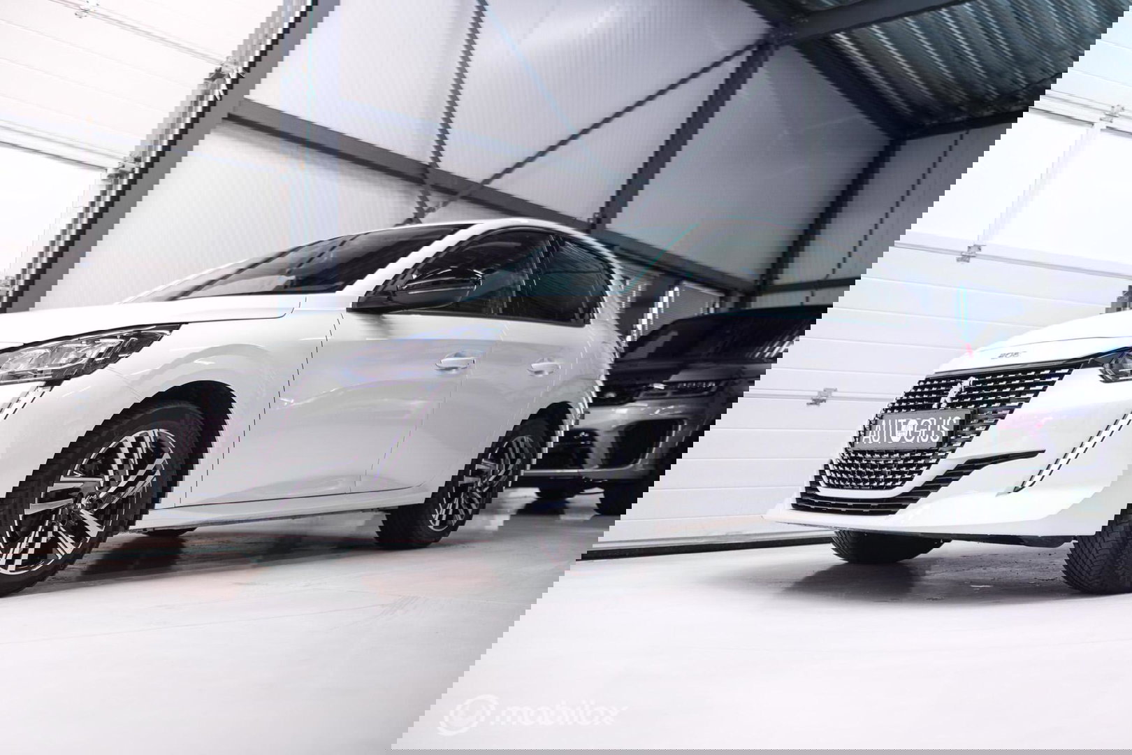 Peugeot 208 1.2 PureTech Allure Automaat | Camera | DAB | NAP NL auto | Rijklaar incl beurt |