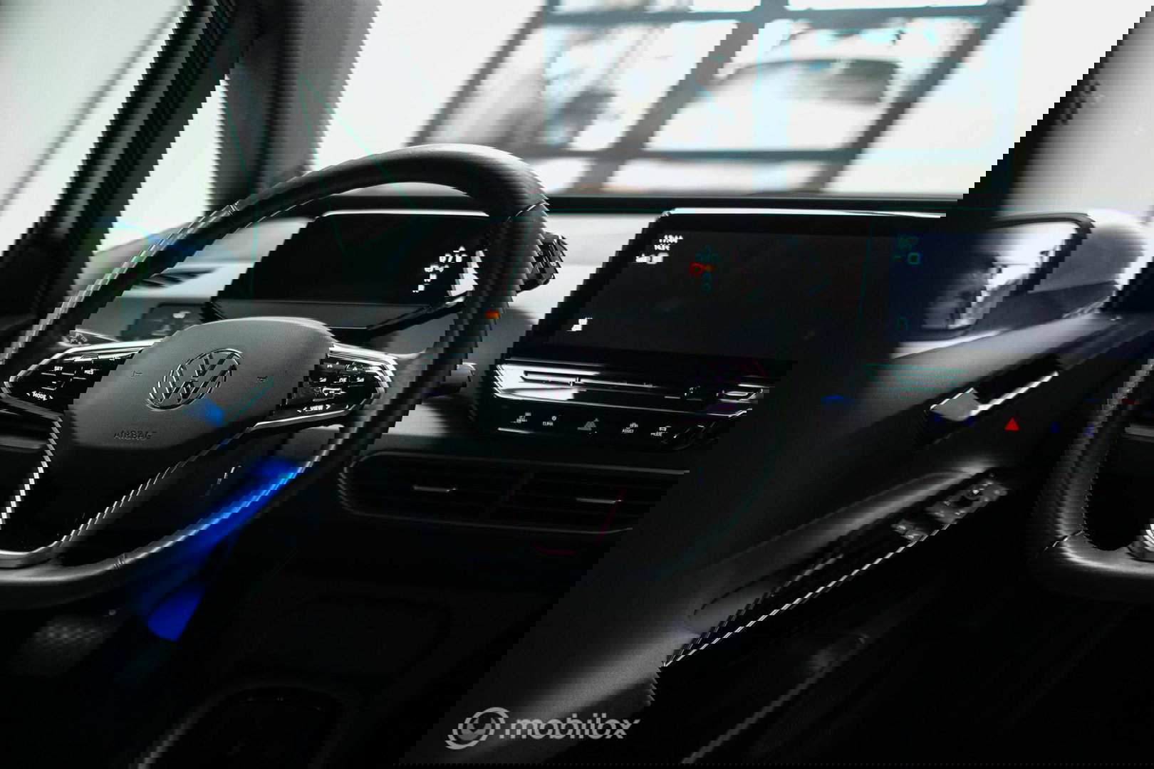 Volkswagen ID.3 Pro 58 kWh | SOH 93% | Stoel + stuur verwarming | NAP NL auto | PDC | DAB | rijklaarprijs |