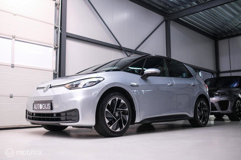 Volkswagen ID.3 Pro 58 kWh | SOH 93% | Stoel + stuur verwarming | NAP NL auto | PDC | DAB | rijklaarprijs |