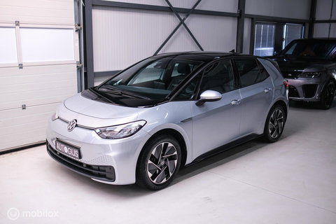 Volkswagen ID.3 Pro 58 kWh | SOH 93% | Stoel + stuur verwarming | NAP NL auto | PDC | DAB | rijklaarprijs |