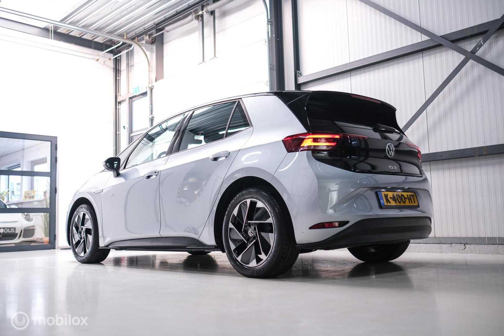 Volkswagen ID.3 Pro 58 kWh | SOH 93% | Stoel + stuur verwarming | NAP NL auto | PDC | DAB | rijklaarprijs |