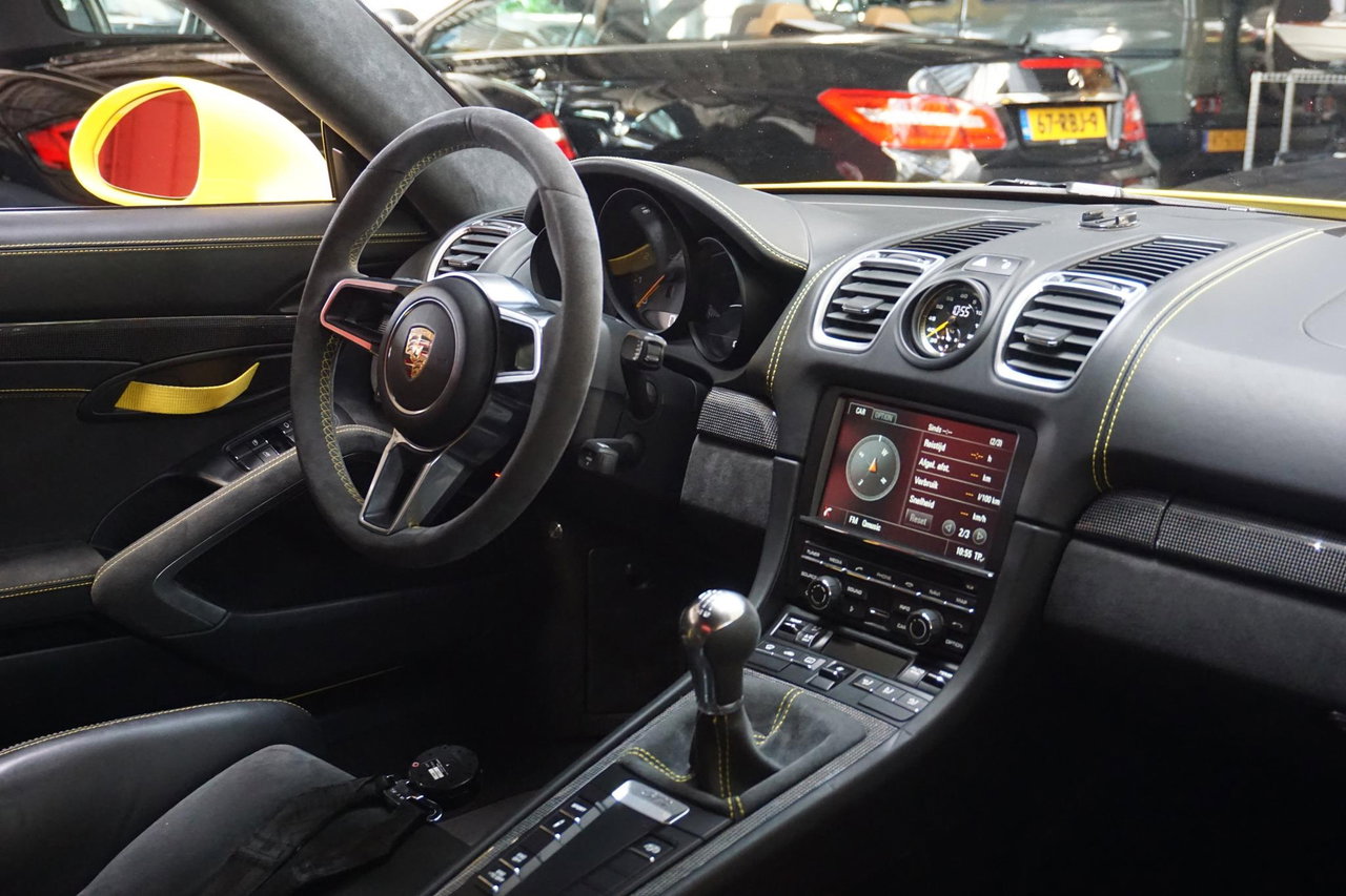 Porsche Cayman
